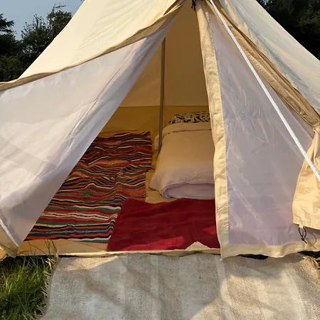 Seaview & Two Yurts Carrowauff